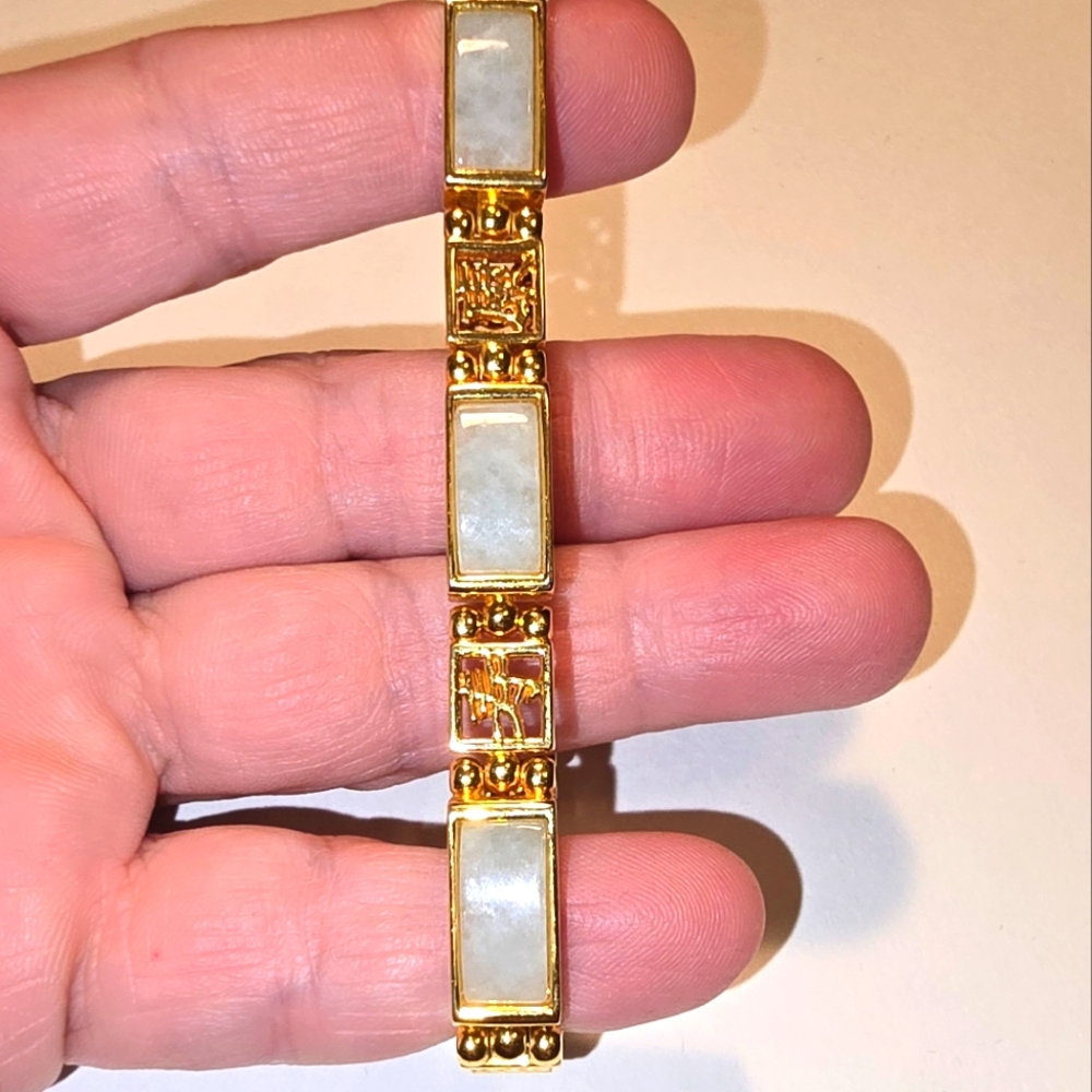 Gem Time Jadite Bracelet with Asian Symbols